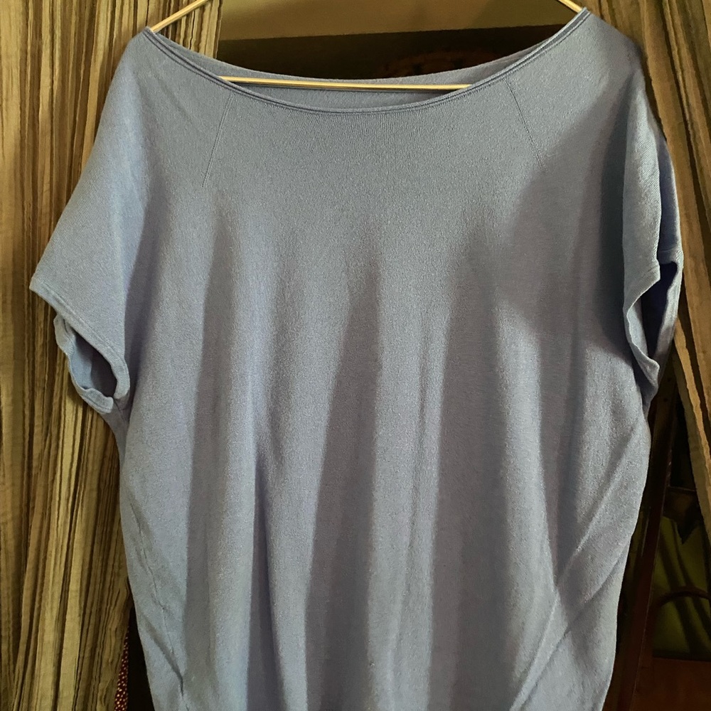 Blue top